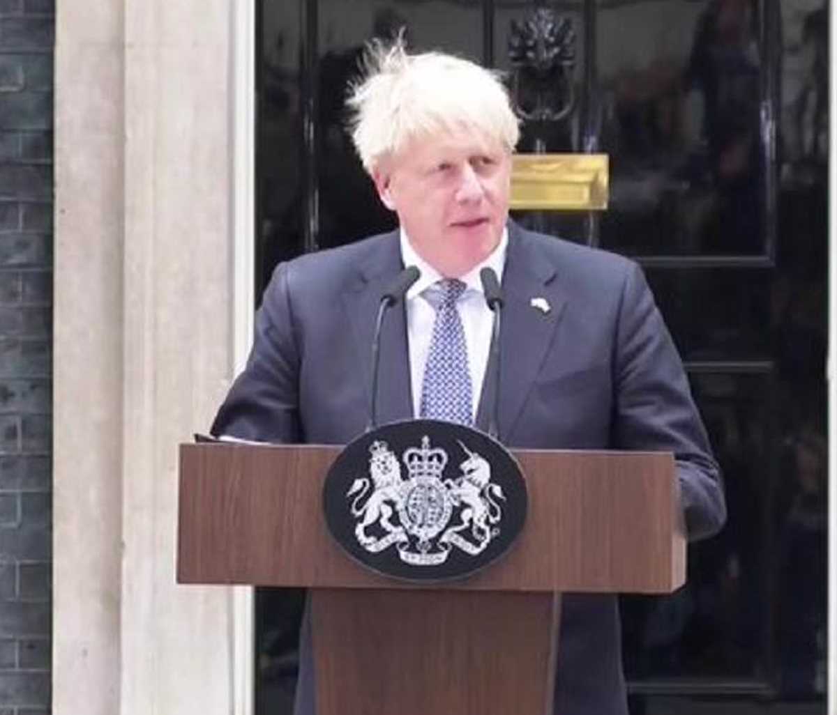 बोरिस जॉनसन ने ब्रिटेन के पीएम पद की रेस से हटने का किया ऐलान, जीत के बेहद करीब पहुंचे ऋषि सुनक